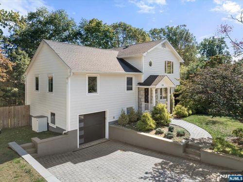 98 Prescott St, Demarest, NJ, 07627-1419 | Card Image