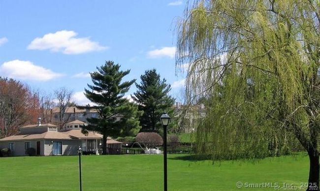 124 - 560 Yale Ave, Condo with 3 bedrooms, 3 bathrooms and 3 parking in Meriden CT | Image 29
