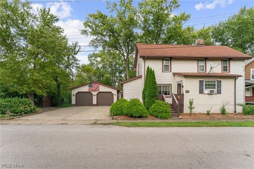 344 Mahoning Ave, Niles, OH, 44446-2346 | Card Image