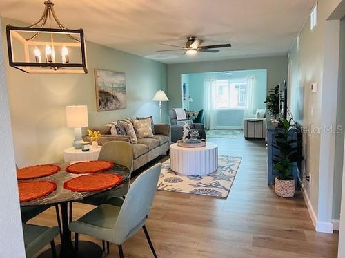 b323-4242 Heron Way, BRADENTON, FL, 34205-5010 | Card Image