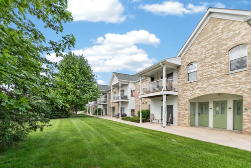 2704 Northview Rd, Waukesha, WI, 53188-2007 | Card Image