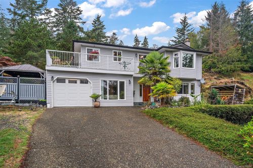 2197 Henlyn Dr, Sooke, BC, V9Z0N5 | Card Image