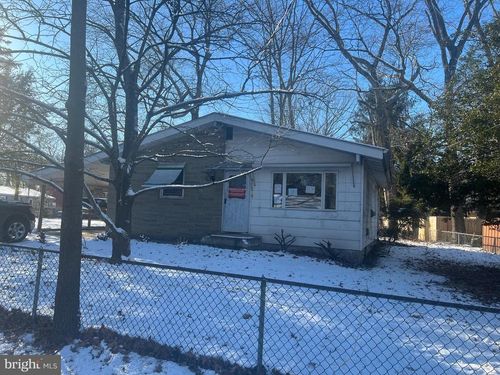 601 E Lakeshore Dr, Browns Mills, NJ, 08015-3315 | Card Image