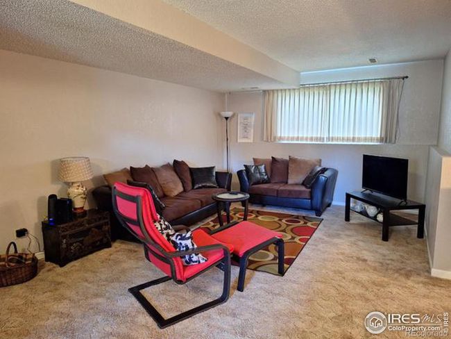 Garden Level Living Room | Image 6