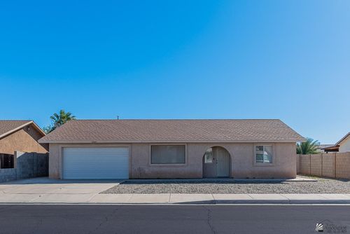2869 S 32nd Ave, Yuma, AZ, 85364-6973 | Card Image