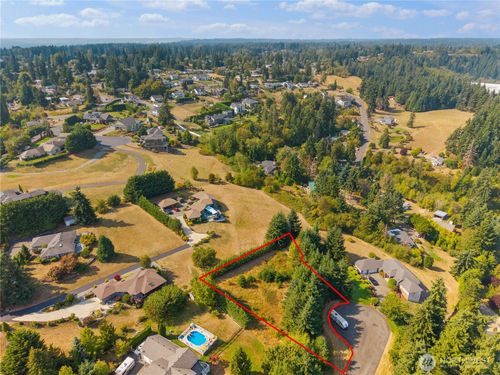 4812 131st Avenue Ct E, Edgewood, WA, 98372-9231 | Card Image