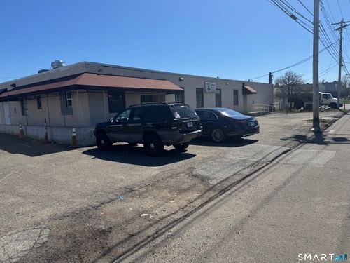 44 Dodge Ave, Stratford, CT, 06615-7302 | Card Image
