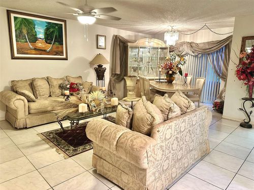 207-2451 Nw 41st Ave, Lauderhill, FL, 33313-3763 | Card Image