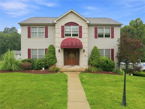 212 Apple Hill Dr, Delmont, PA, 15626-1558 | Card Image