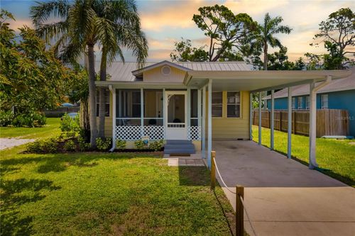 1603 17th St W, BRADENTON, FL, 34205-6537 | Card Image