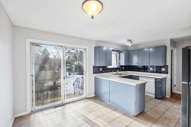 1515 43 Street Se, Home with 4 bedrooms, 2 bathrooms and 2 parking in Calgary AB | Image 23