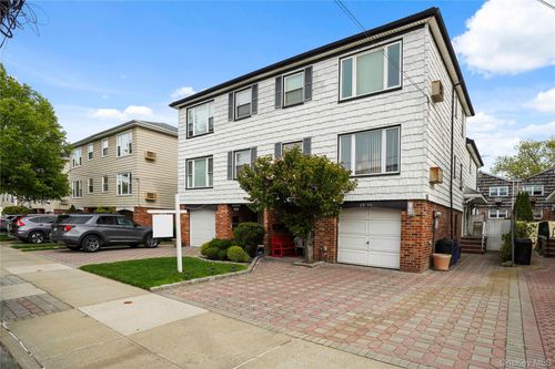 88-56 Aubrey Ave, Glendale, NY, 11385-7918 | Card Image