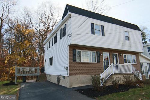 856 Erford Rd, CAMP HILL, PA, 17011-1129 | Card Image