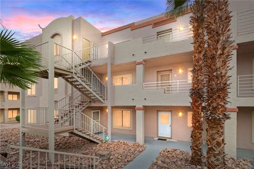 apt-302-2044 Mesquite Ln, Laughlin, NV, 89029-0872 | Card Image
