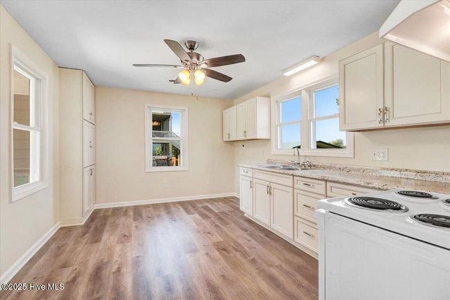 123 Cedar Ln, House other with 2 bedrooms, 1 bathrooms and null parking in Cedar Point NC | Image 23