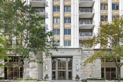 1706-1322 Prairie Ave, Chicago, IL, 60605-3085 | Card Image