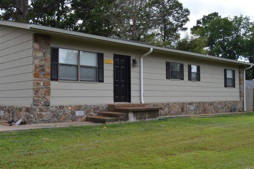 1201 W Front St, Heber Springs, AR, 72543-2738 | Card Image