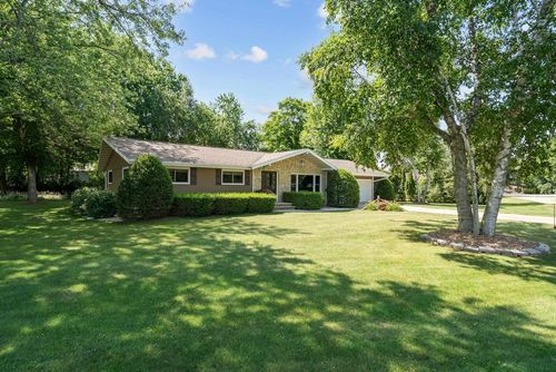 W6462 Lakeview Court, HARRISON, WI, 54952 | Card Image