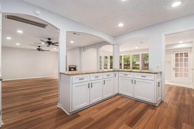 6307 Bayonne Dr, House other with 6 bedrooms, 5 bathrooms and 7 parking in Spring TX | Image 13