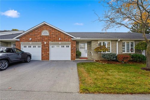 31-53 Heron'S Landing, Woodstock, ON, N4T1V2 | Card Image