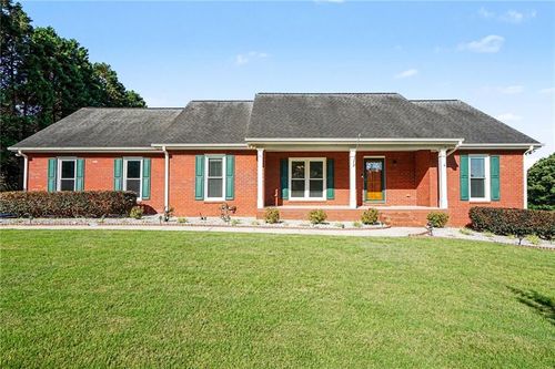 2822 Green Rd, Loganville, GA, 30052-5218 | Card Image