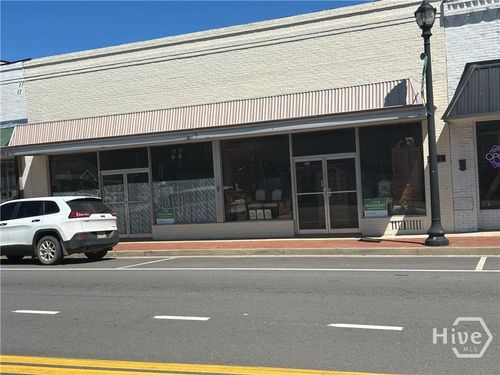 208 & 210 W Barnard Street, Glennville, GA, 30427 | Card Image