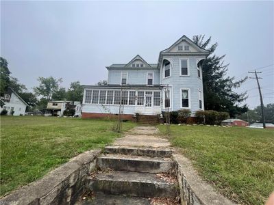 401 E Harrison Street, House other with 5 bedrooms, 2 bathrooms and null parking in Reidsville NC | Image 1