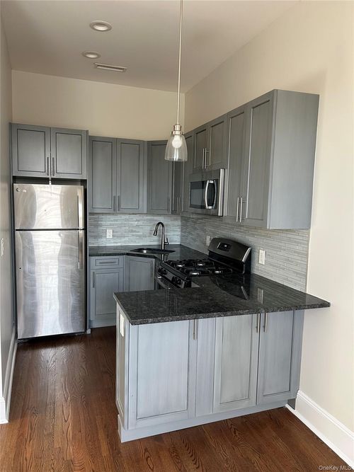 5-195 Main St, Ossining, NY, 10562-4730 | Card Image