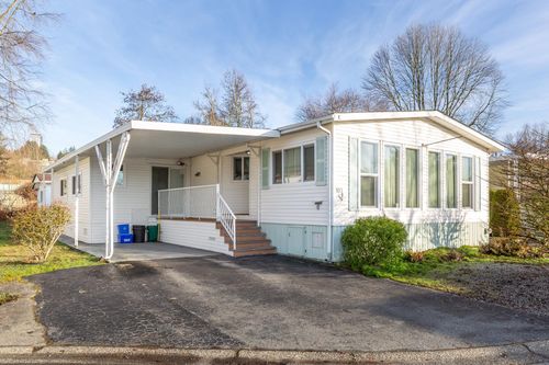 107-145 King Edward St, Coquitlam, BC, V3K6L9 | Card Image