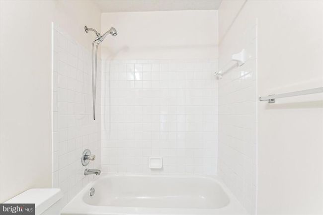 15100 Deer Valley Ter, Townhouse with 3 bedrooms, 3 bathrooms and null parking in SILVER SPRING MD | Image 29