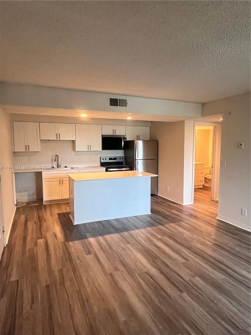 apt-h211-4055 W Mcnab Rd, Pompano Beach, FL, 33069-4956 | Card Image