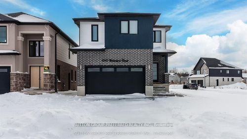 1041 Karenana Rd, London, ON, N6M0K2 | Card Image