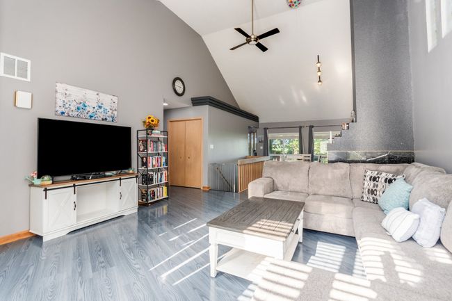 745 Cynthia Dr, House other with 3 bedrooms, 3 bathrooms and 2 parking in Sandwich IL | Image 5