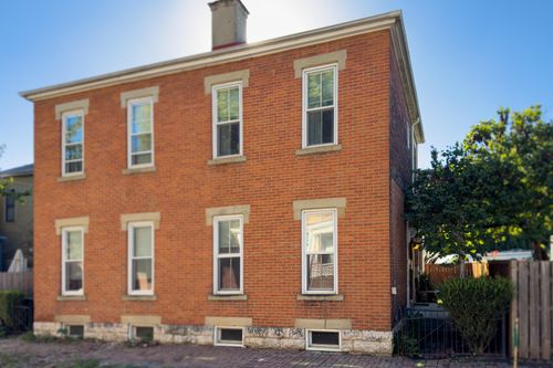 729 Kerr St, Columbus, OH, 43215-1557 | Card Image