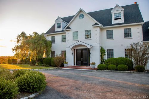 20 Orchard Hill Dr, Millbrook, NY, 12545-5373 | Card Image