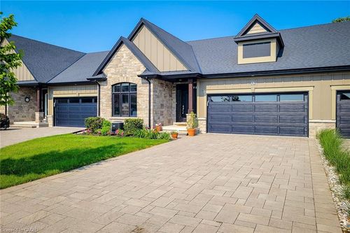 14-32 Ridgeview Cres, Saint Davids, ON, L0S1J1 | Card Image