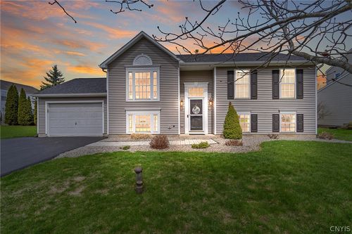 5015 Dongara Ln, Clay, NY, 13041-8659 | Card Image