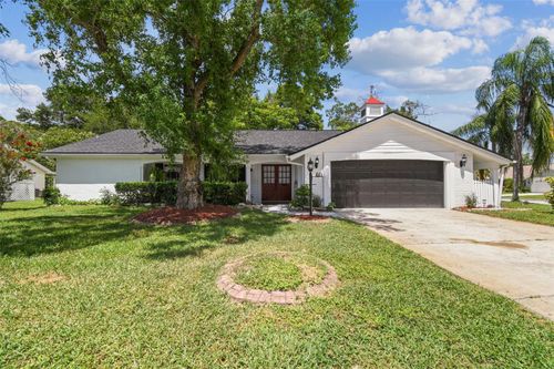 8611 Wagon Wheel Ln, HUDSON, FL, 34667-2584 | Card Image