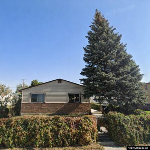 418 Morgan Ave, Mills, WY, 82644-5110 | Card Image