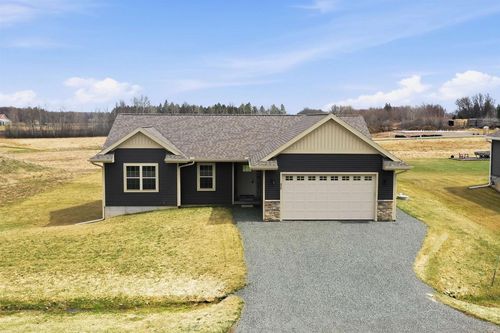 426 N Cherry Street, Stetsonville, WI, 54480 | Card Image