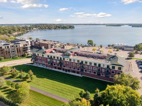 apt-214-4100 Spring St, Spring Park, MN, 55384-9662 | Card Image