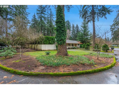 19060 Terry Ave, Lake Oswego, OR, 97035-7959 | Card Image