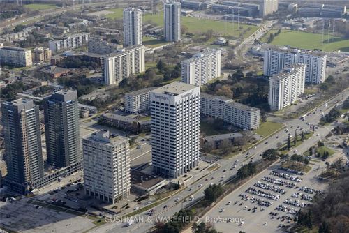 305-789 Don Mills Rd, North York, ON, M3C1T5 | Card Image