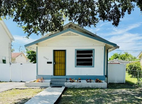 3242 6th Ave S, ST PETERSBURG, FL, 33712-1416 | Card Image