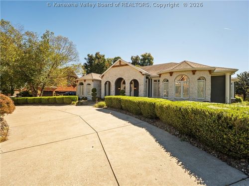 301 Heath Rd, Hurricane, WV, 25526-9007 | Card Image