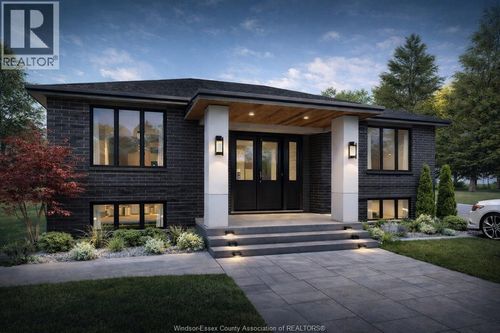 3398 Everts Ave, Windsor, ON, N9E2V8 | Card Image