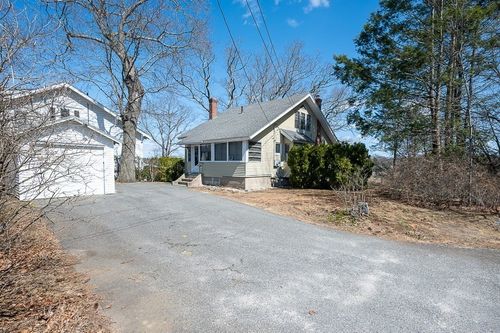 a-2 A Nonquit St, Worcester, MA, 01604-1223 | Card Image