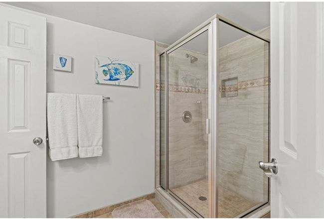 APT-103 - 4300 Gulf Blvd, Condo with 2 bedrooms, 2 bathrooms and null parking in South Padre Island TX | Image 18