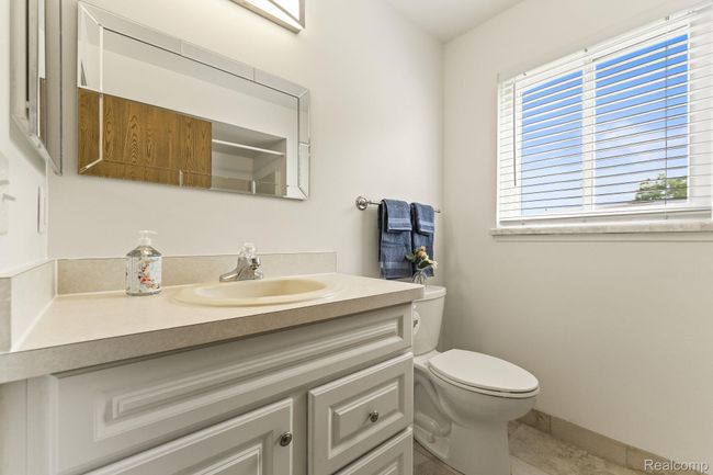 New bath room window | Image 7
