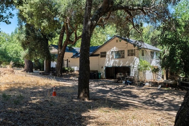 Santa Lucia Rd, Atascadero, CA 93422